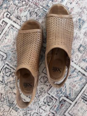 Sofft Tan Perforated Leather Slingback Peep Toe Mules